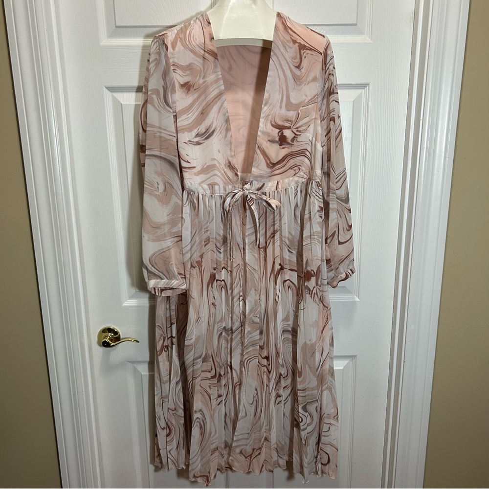 Torrid Swirl Pattern Thin Pleated Duster - image 1